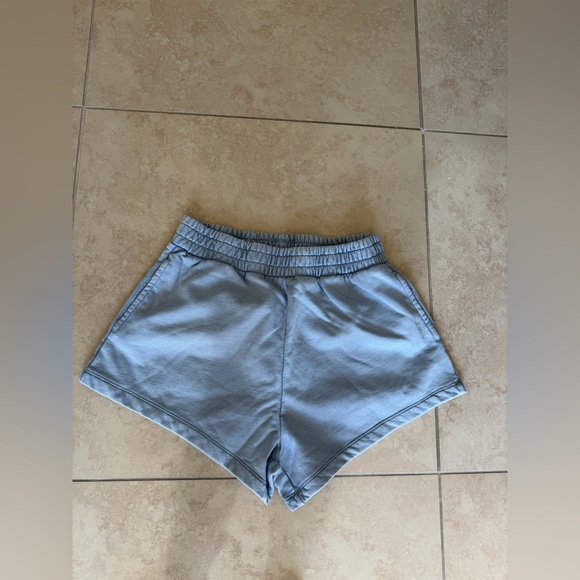 Daily Drills M/L Blue Austin Pop Up Limited Edition Shorts. 💙⚡️